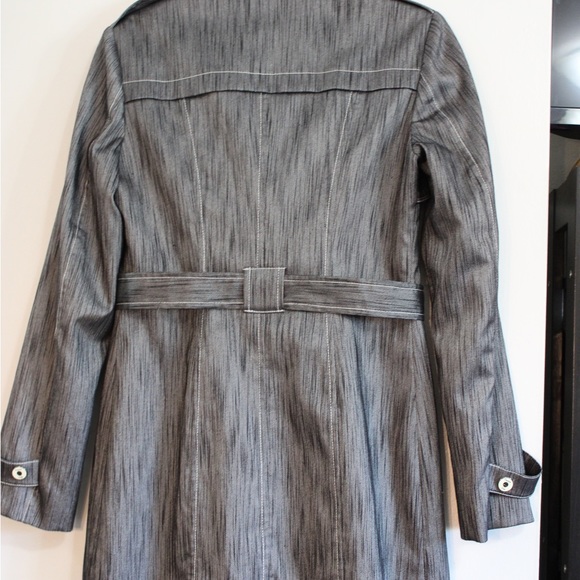 Italian made women’s jacket, textured blue fabric - Picture 8 of 9